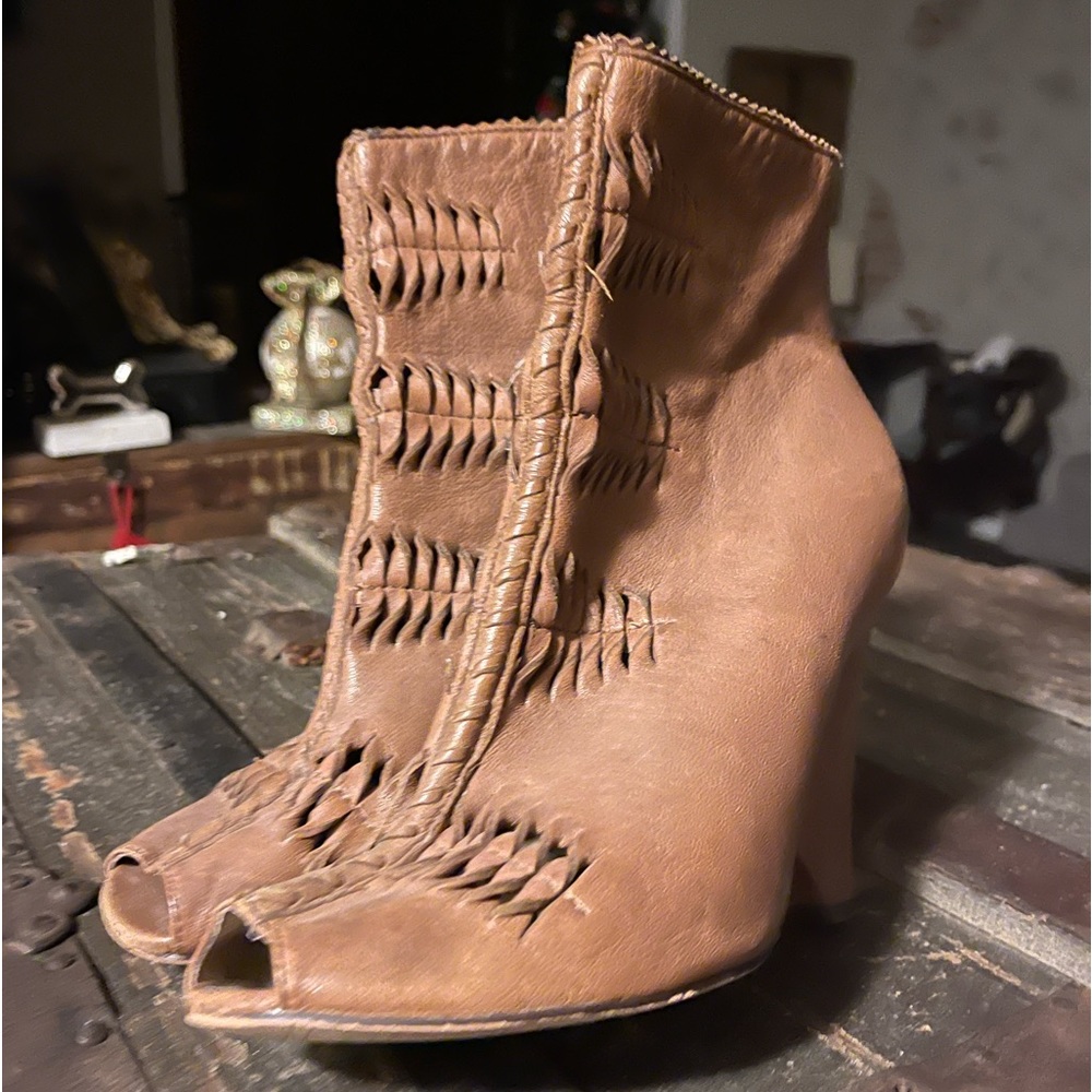 Sam Edelman ladies brown leather booties 7.5